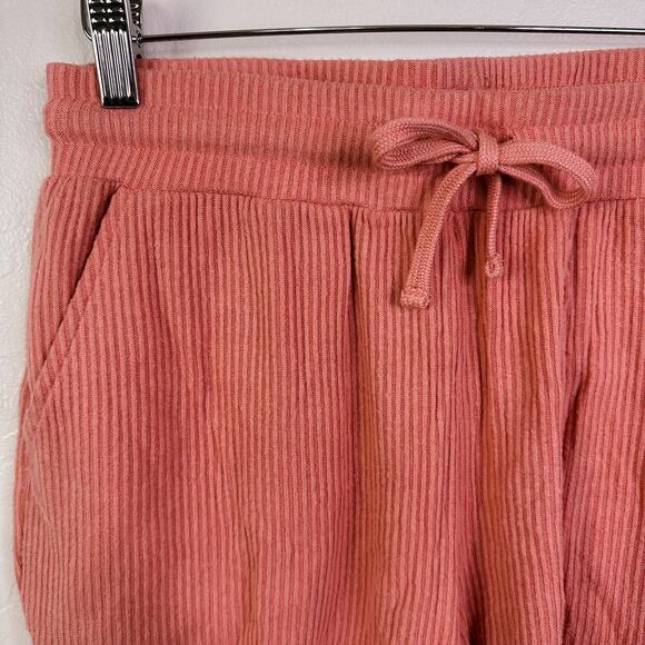 O'Neill Rowen Ribbed Knit Pull On Drawstring Shorts Canyon Coral Clay size M NWT - Picture 3 of 9